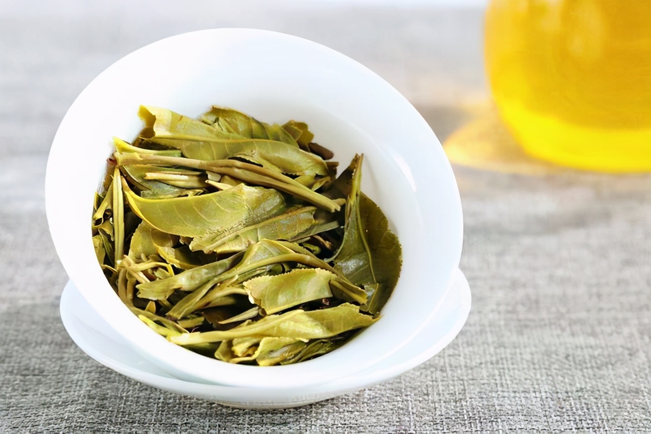 老班章普洱茶会苦吗,这才是真正的老班章普洱茶