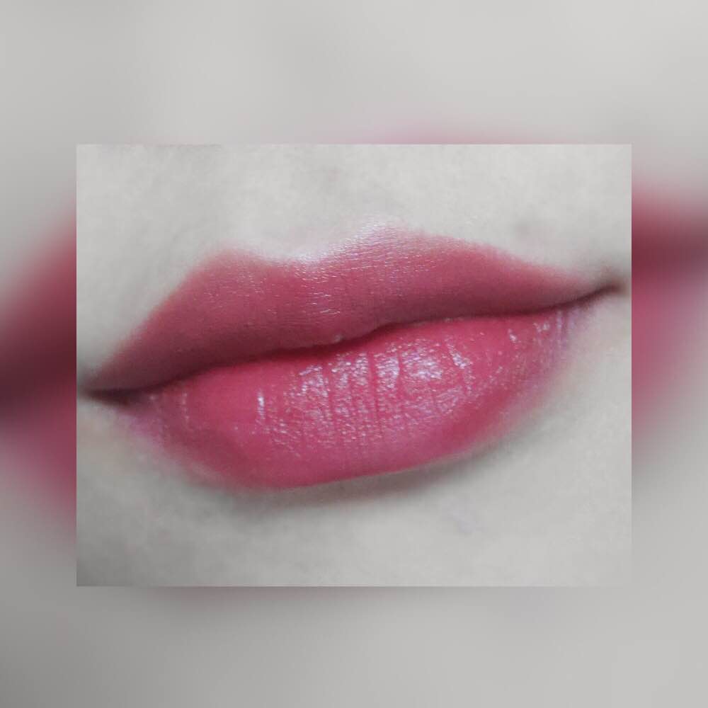 李佳琦sisley全能,李佳琦兰蔻小蛮腰试色