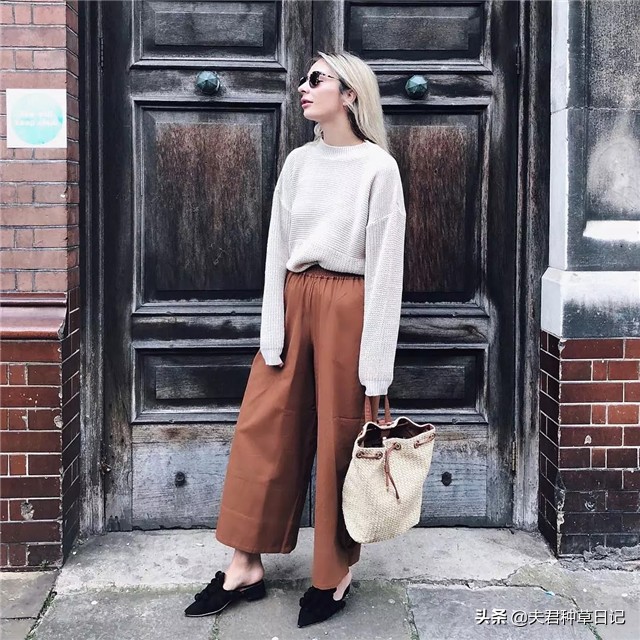 专柜导购直言，一般穿这“4种”品牌的人，自己都懒得“搭理”她