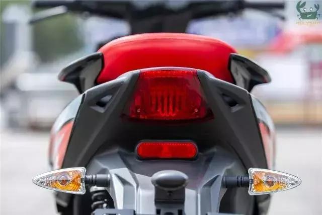 我为运动而生,比亚乔踏板摩托车优缺点