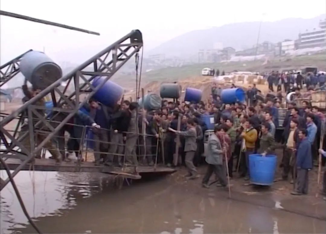 美院杀马特,美院老师躲过变态杀人案
