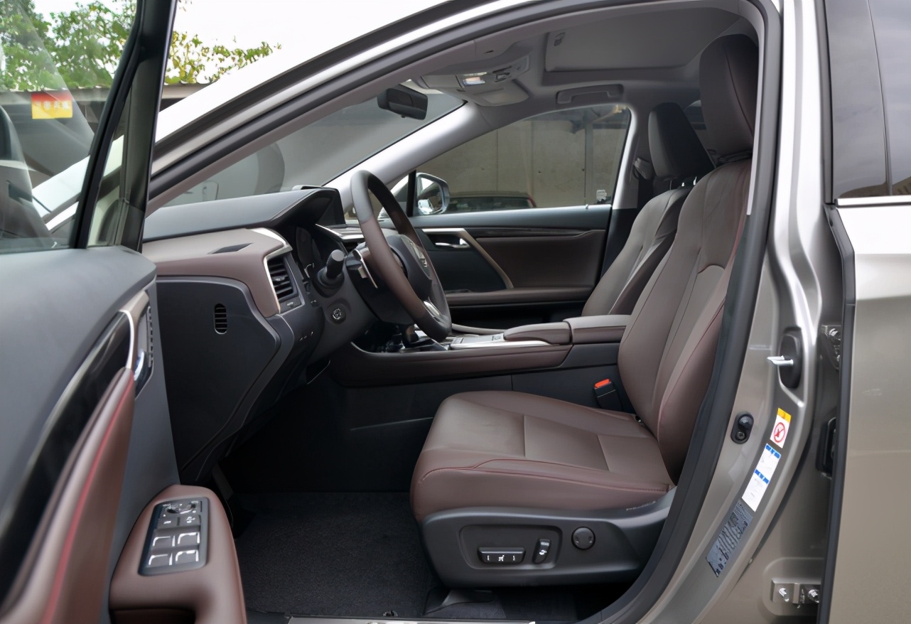 雷克萨斯rx配置及功能介绍,雷克萨斯rx270三大件