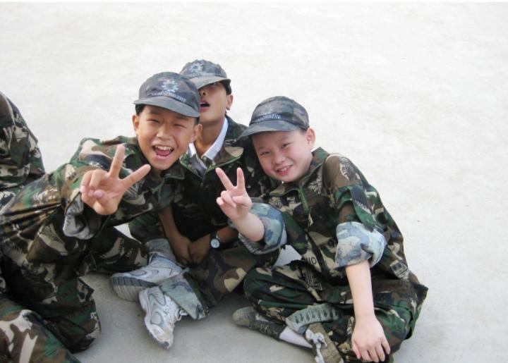 一般小升初是什么时候军训,小升初一开学就要军训