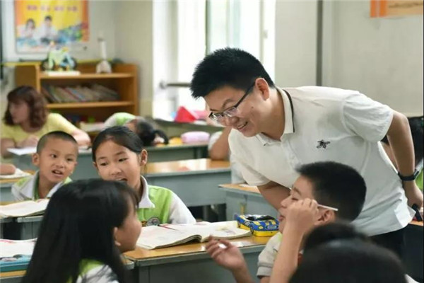 雁塔区航天210小学,航天二一小学