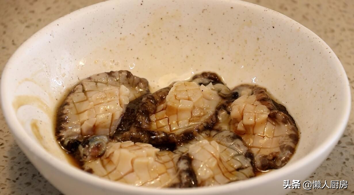 鲍鱼应该怎样做好吃,清蒸鲍鱼的正确做法蒸多少分钟