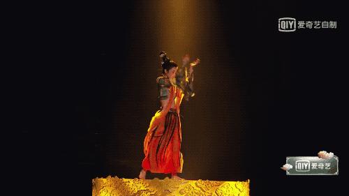 敦煌壁画里的飞天活过来了!抖音啥的视频平台都刷爆了