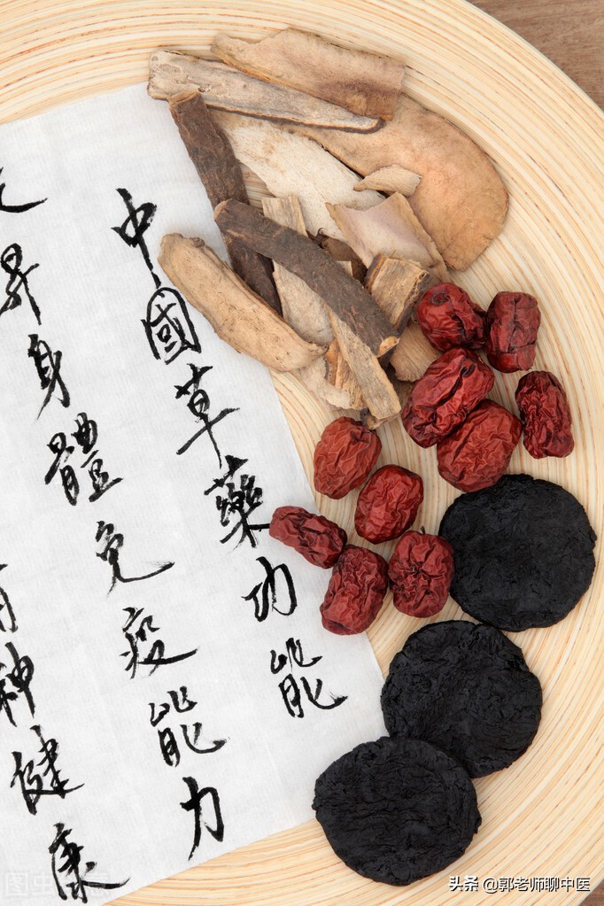 中西医结合治疗老年前列腺增生,让老人睡个安稳觉