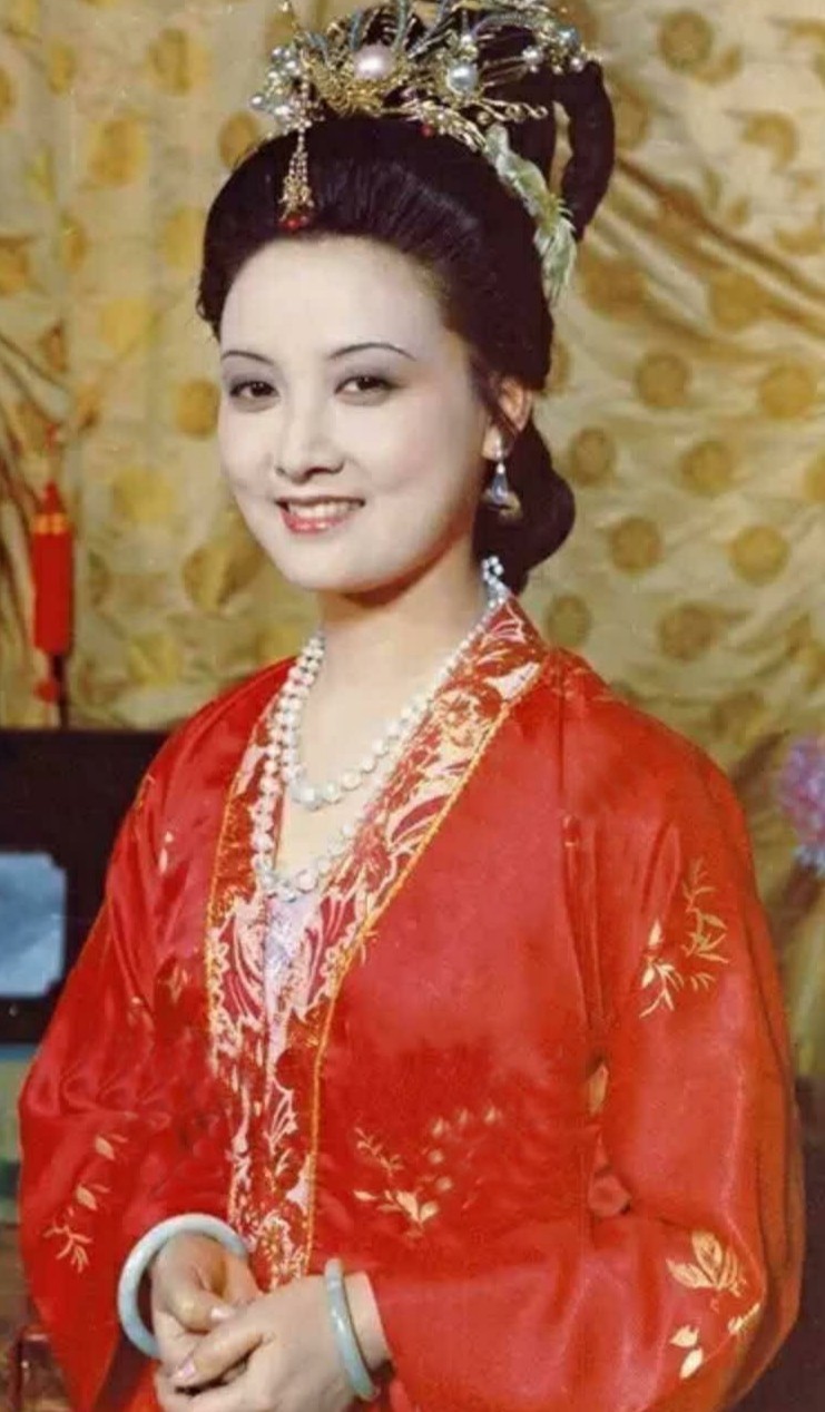 杭州女子卖淫挣160万被捕,杭州富婆8年骗14亿最终走上不归路