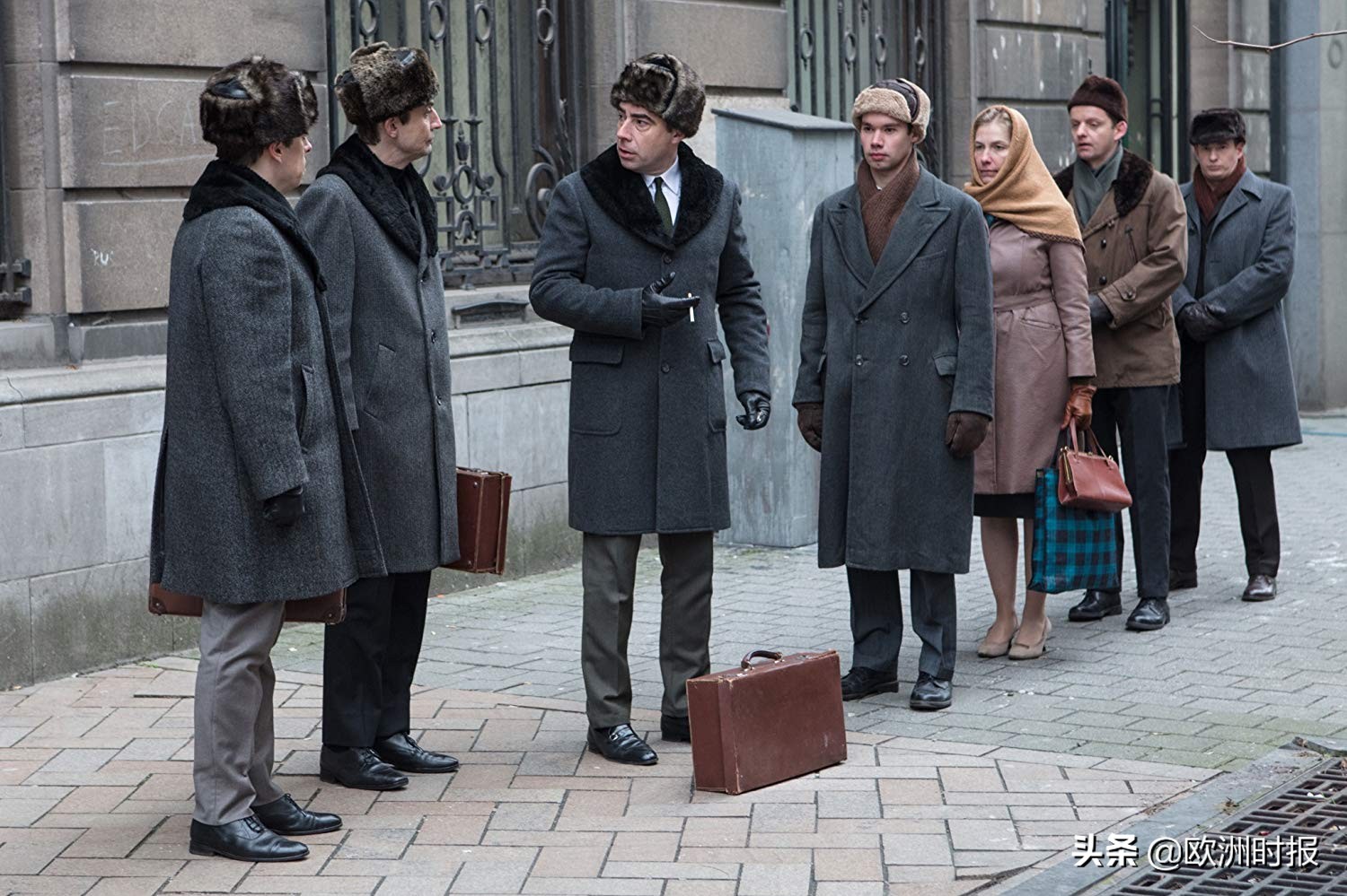 挥泪告别《生活大爆炸》后，这11部法国喜剧，拯救剧荒的你~