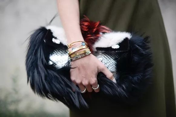 cartier螺丝手镯价格,cartier手镯有没有7000多的