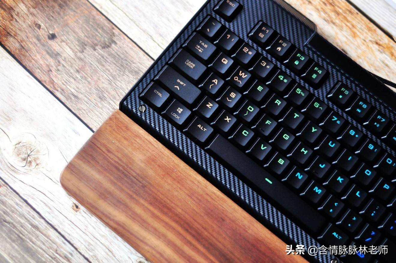 骨伽薄膜键盘使用感受,论一个好键盘的重要性
