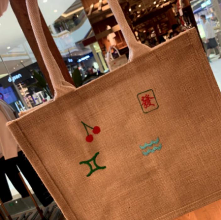 有品位的女人,搭配都会注意这个细节,时尚加倍,穿出杂志大片感