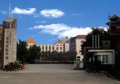 重庆小学学费一年多少钱,重庆小学为什么这么贵