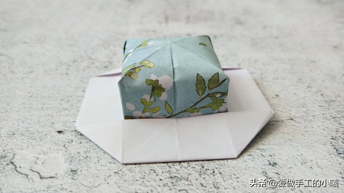 怎么给棉花娃娃做遮阳帽,简单可戴遮阳帽折纸教程