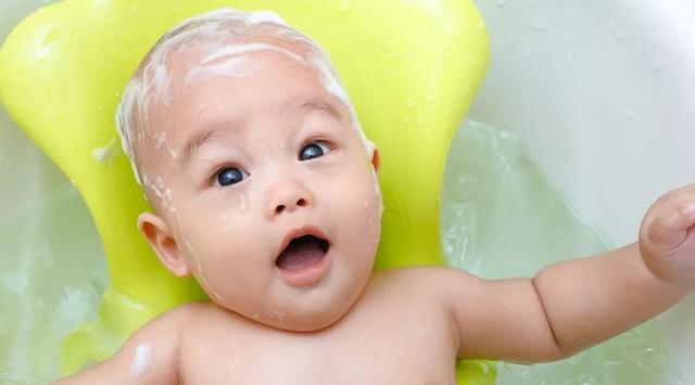 商洛宝妈们，宝宝有4个地方不能太干净，频繁清洁会害了娃