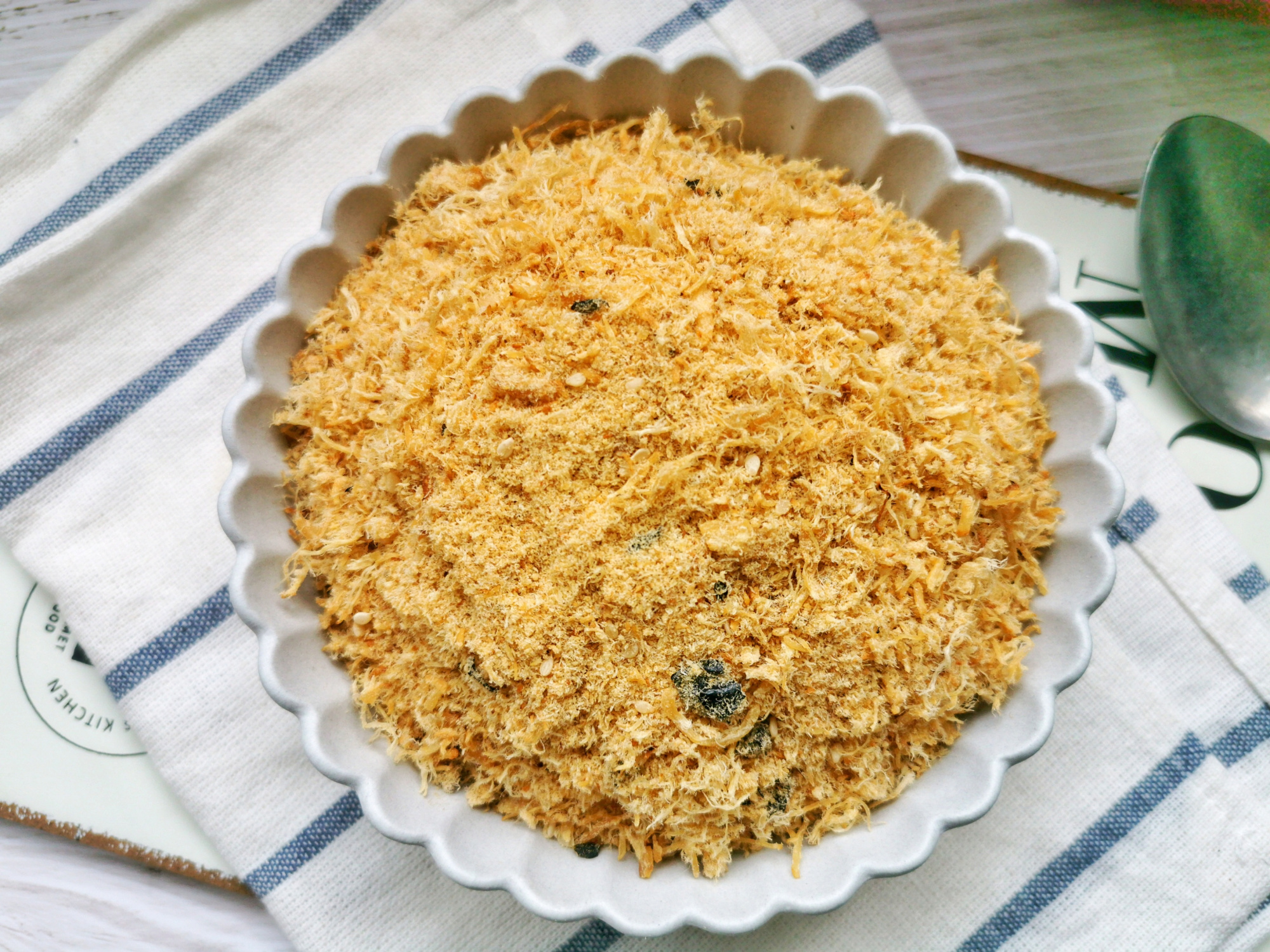 鸡肉肉松怎么做才能蓬松入口即化,10个月婴儿肉松如何做的蓬松