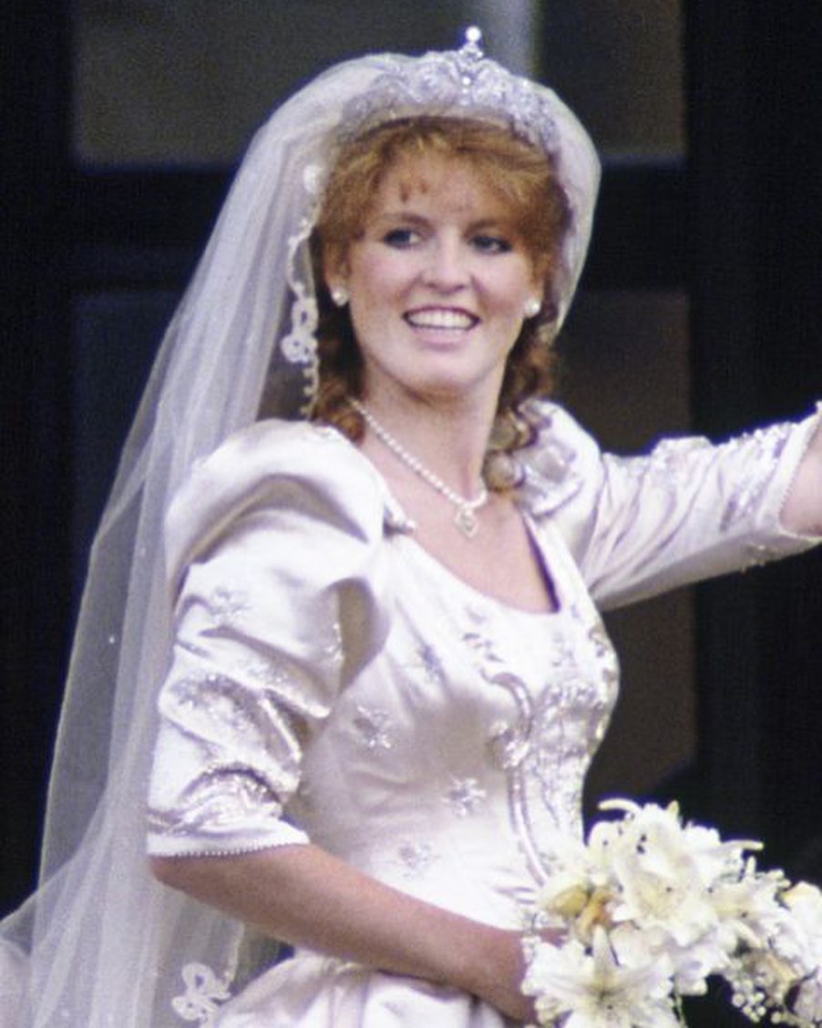 王室风格婚纱,王室婚纱