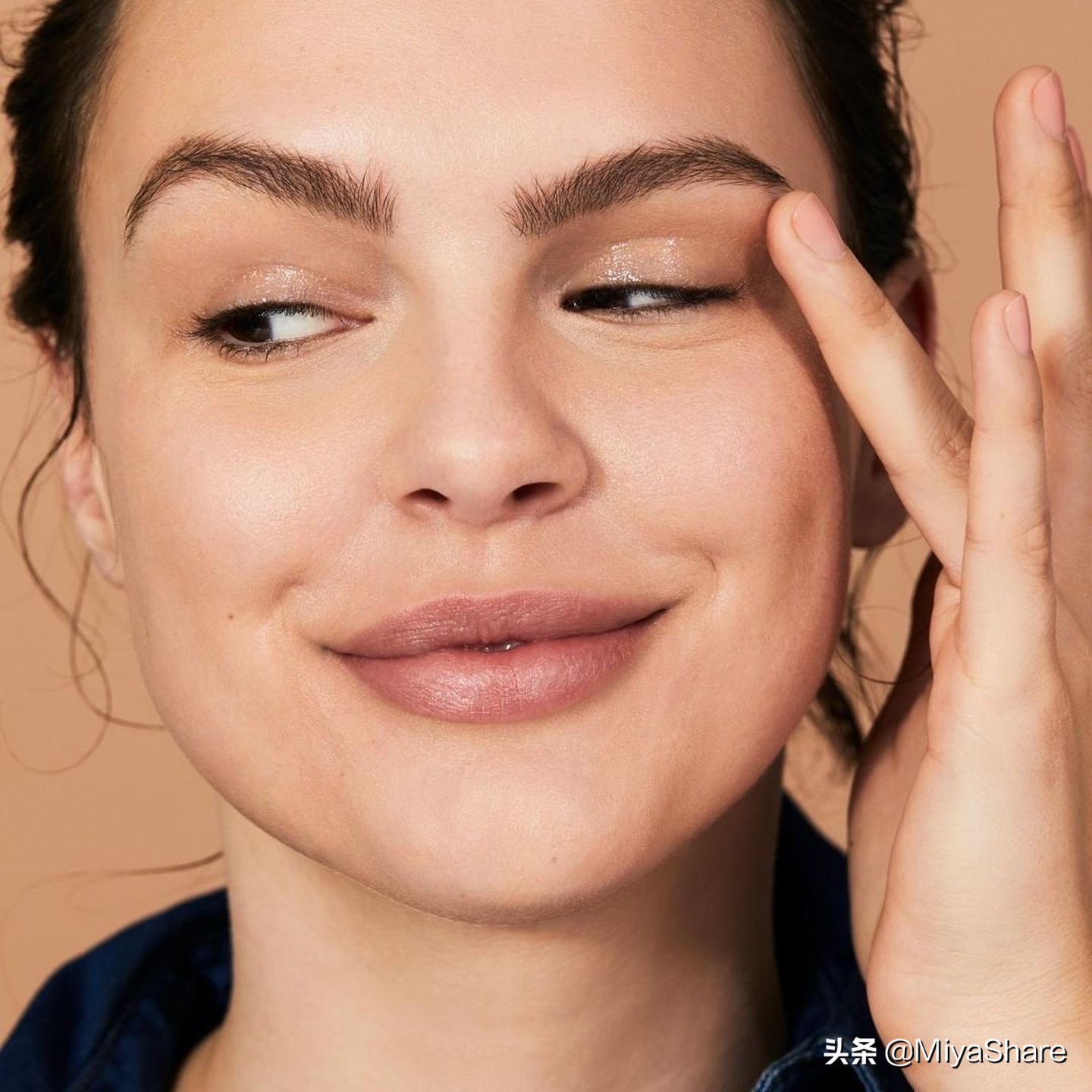 防晒底妆不卡粉技巧,什么防晒和底妆不打架