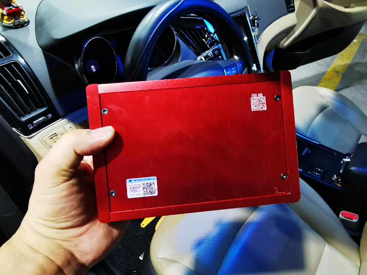 音响要好听大家都这么改:厦门8代索纳塔升级8音度DIMGX6S