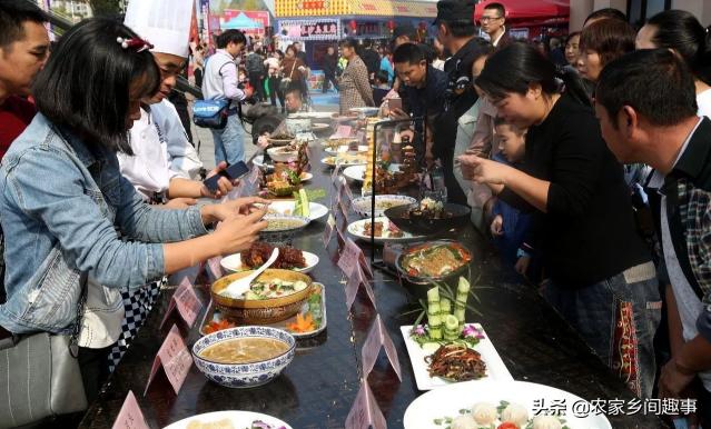 武宁夜宵大排档美食一条街,江西省武宁县特色美食