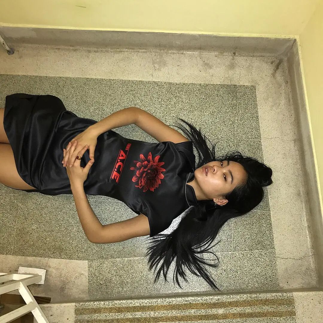 穿jk的女生不容易,穿jk的女孩是不是很难追