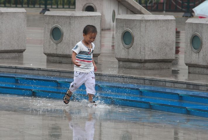 家有儿女夏天冰雹,家有儿女夏雨夏雪下冰雹