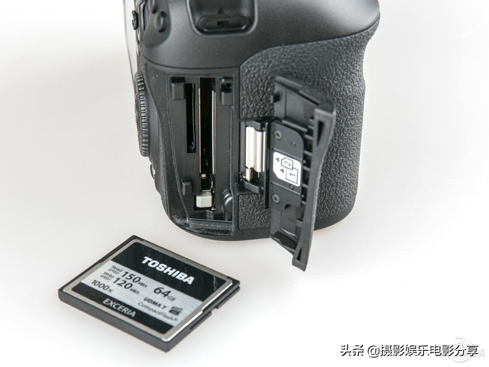 佳能7dmark2什么时候出的,佳能7DMARKII怎么样