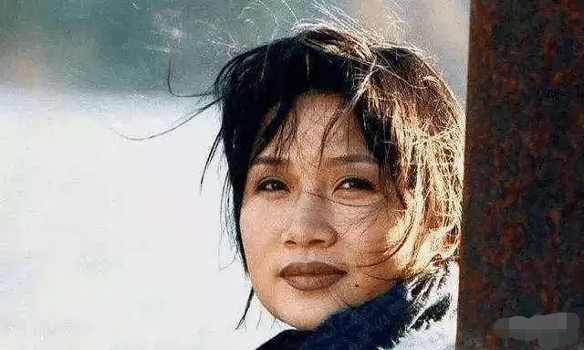 李娜青藏高原之后的又一成名曲,李娜皈依佛门前在中国乐坛的绝唱