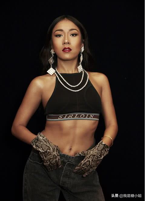 肤色黑就不能美？我就是人见人爱的黑珍珠