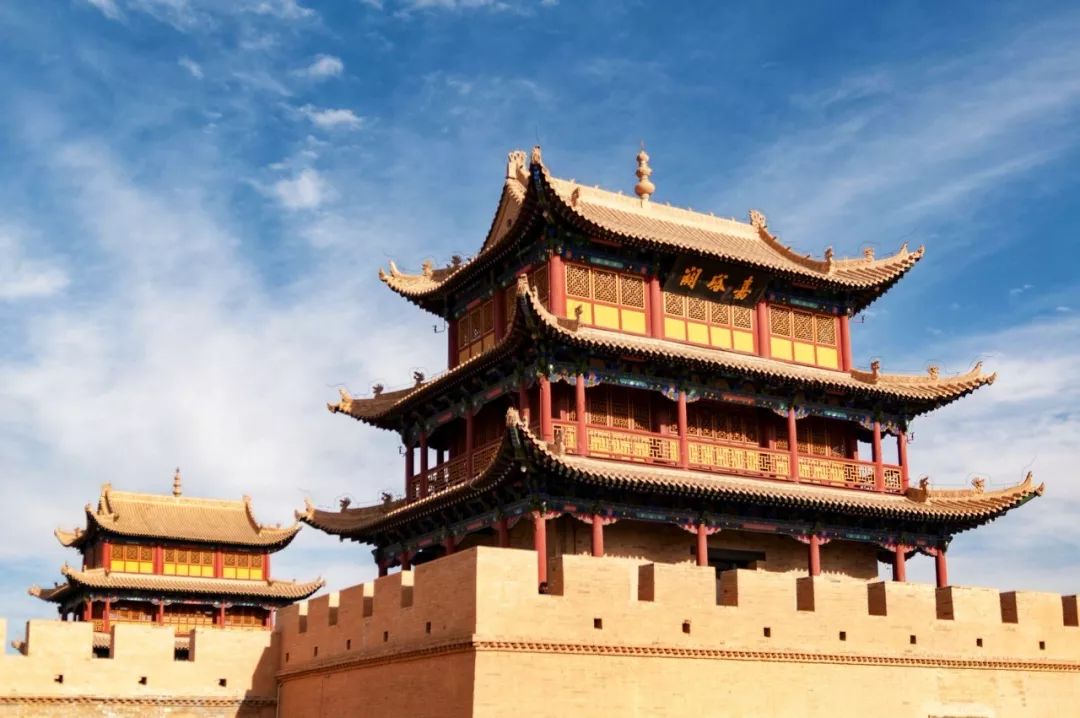 从敦煌坐火车到兰州需要几小时,从兰州到敦煌经过什么地方