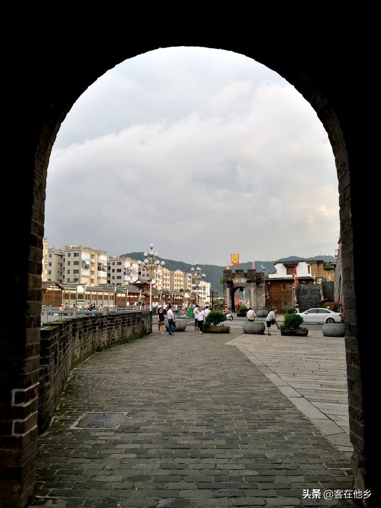 长汀县古街印象土特产,长汀古城异域风情