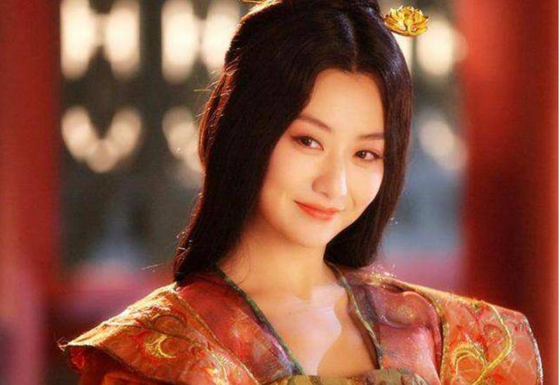 独领风骚的太后，甘愿沦为娼妓，公然呐喊出“为后不如为娼”