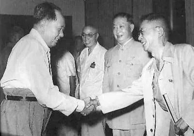 126张照片缅怀毛主席一生!