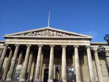 假期撒手没的戏精同事们，竟然在我挤春运的时候吹海风？？（下）