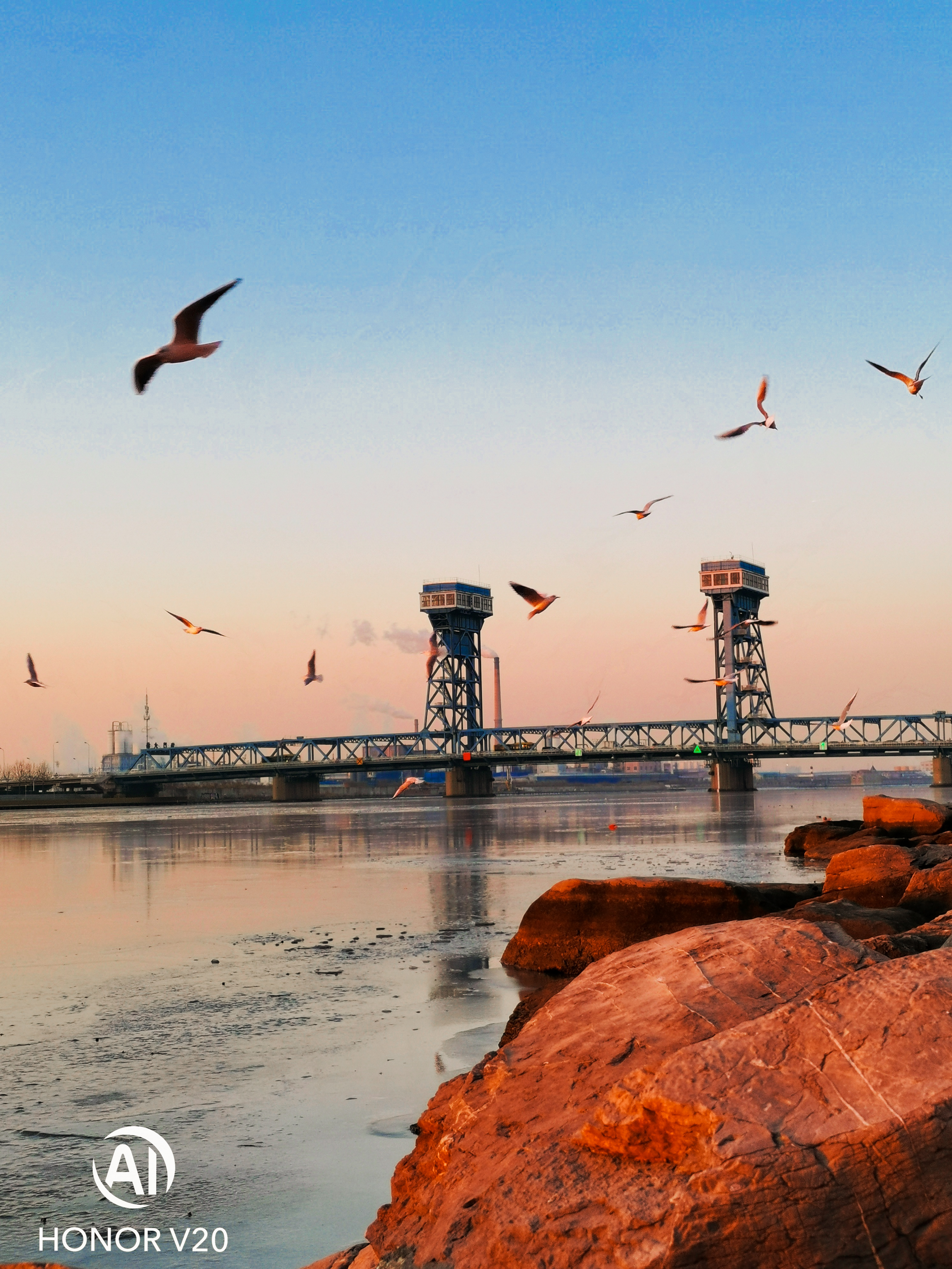 荣耀V20相机深度评测：4000万像素服过谁？