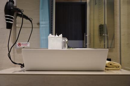 热浪岛浪中岛停泊岛哪个好,热浪岛停泊岛浪中岛