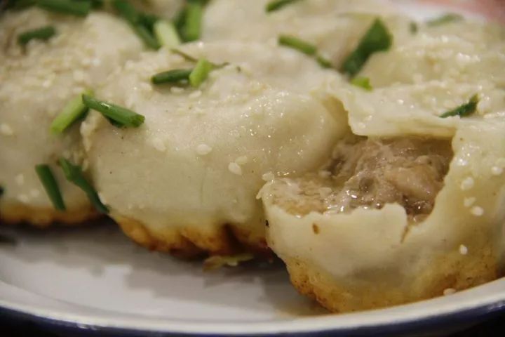 生煎在上海哪家店做的最好吃,上海生煎排名第一的美食