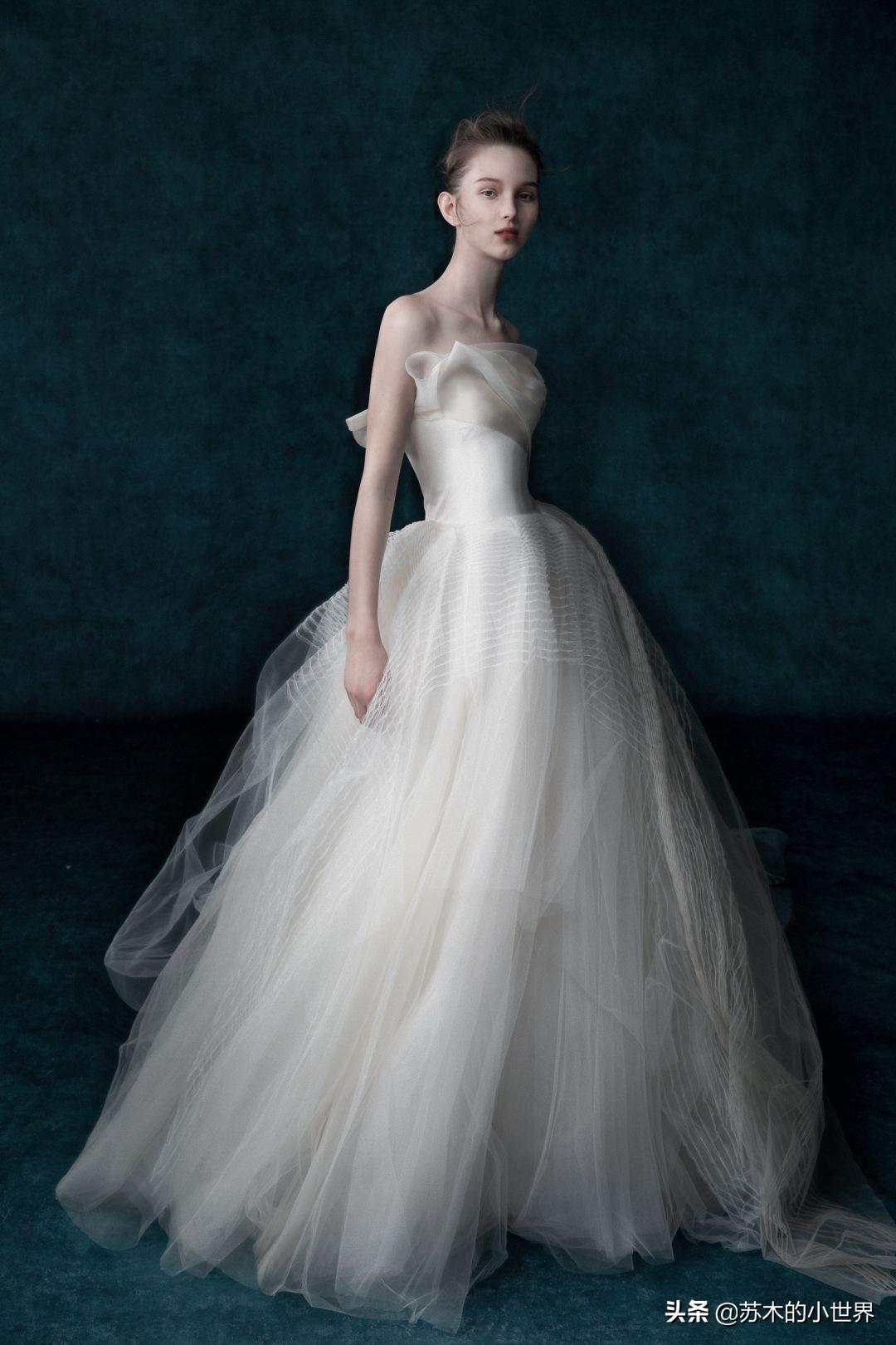 我想把“月亮、星辰、山川和竹林都穿在身上”