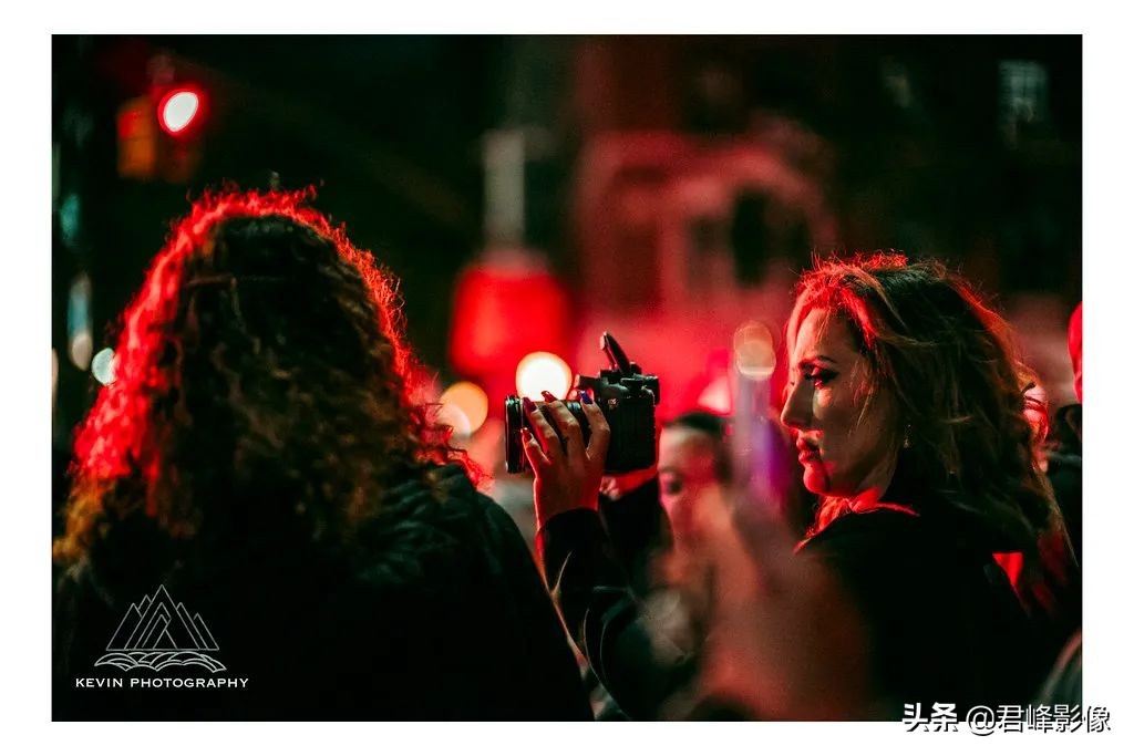 一千个人眼中有一千个世界,一千个人眼里就有一千个你