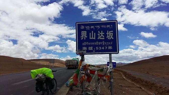 自驾疆藏线,318川藏线自驾游独库公路