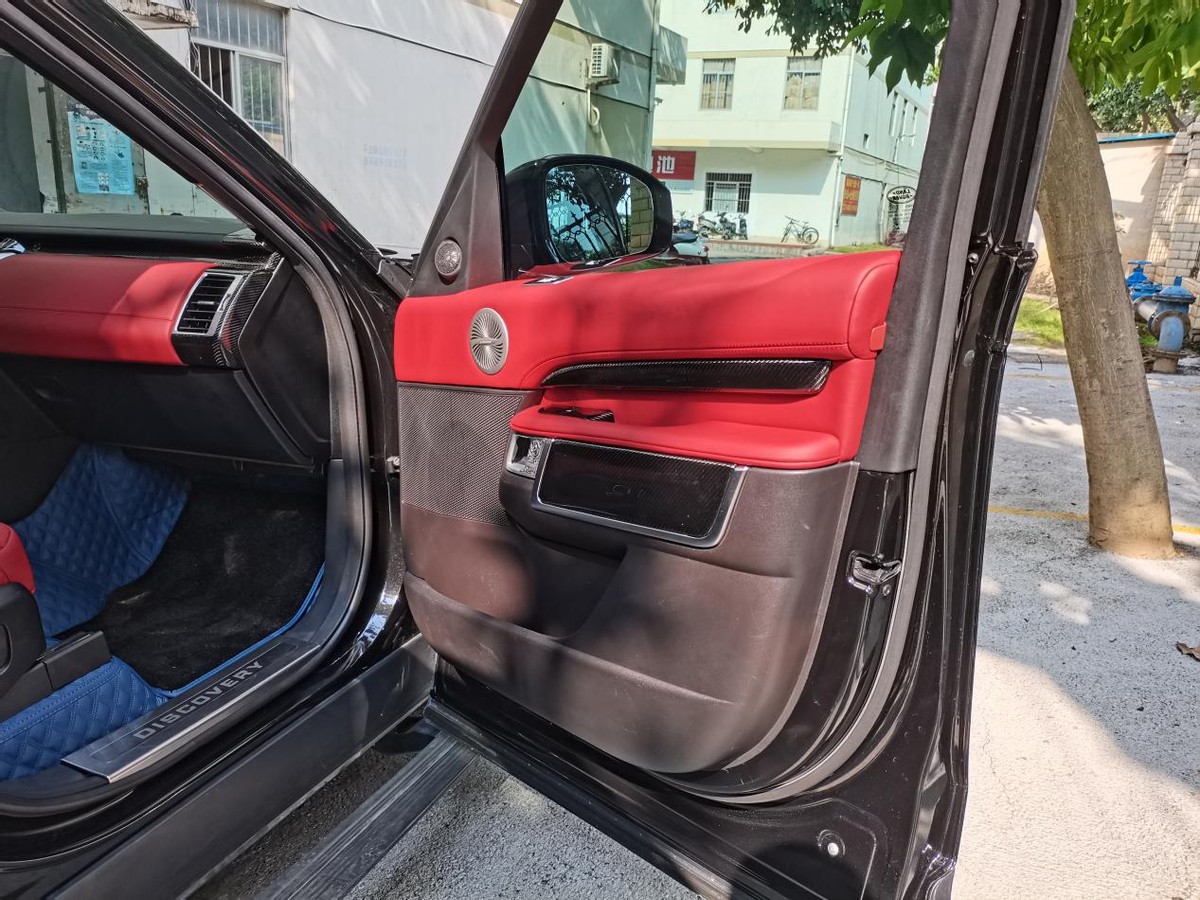 路虎揽胜换装纳多灰,路虎揽胜升级干椒红