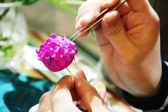 儿童手工粘土创意视频,7-12岁粘土手工简单好看小章鱼