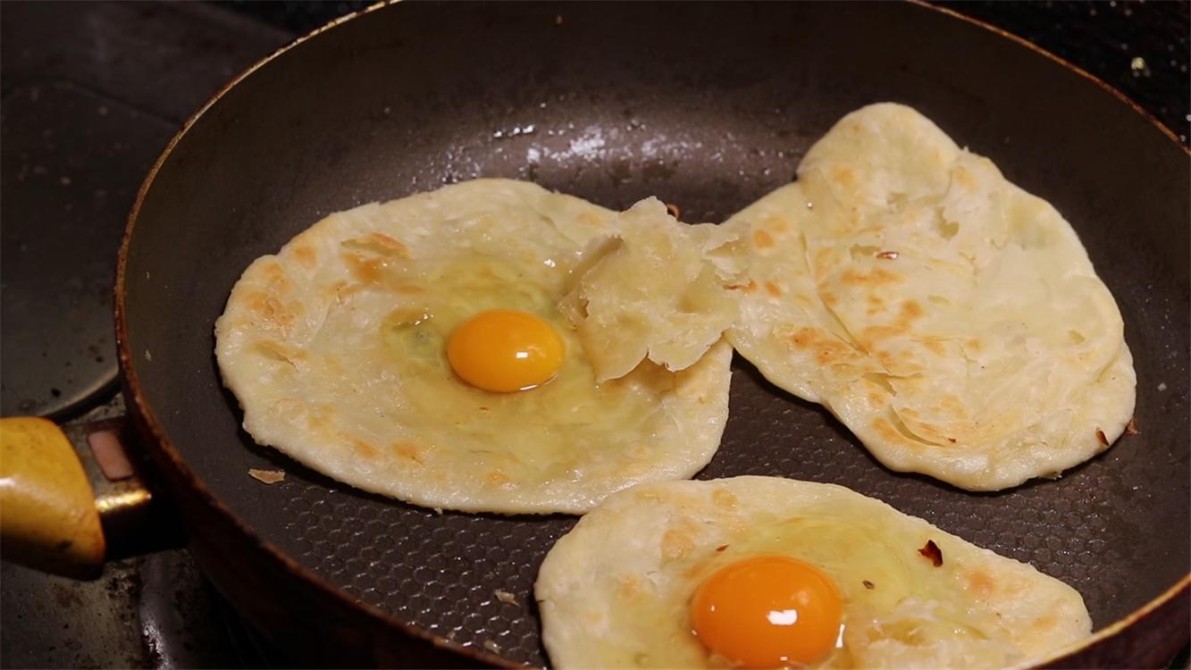 做手抓饼怎么样才能不油,网上买的速冻手抓饼怎么做不干硬