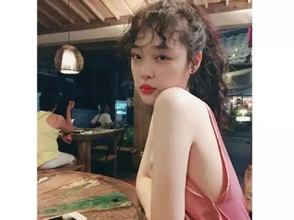 泡面头大妈广场舞,泡面头大妈