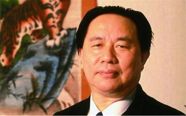 80年代首富牟其中,传奇企业家牟其中