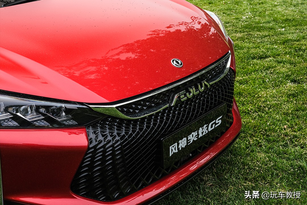 10万左右的法系车suv,10万以内的全新高颜值suv