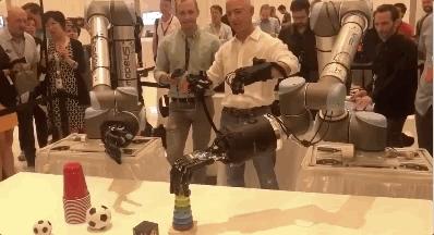 亚马逊ceo贝索斯,亚马逊ceo贝索斯有多少钱