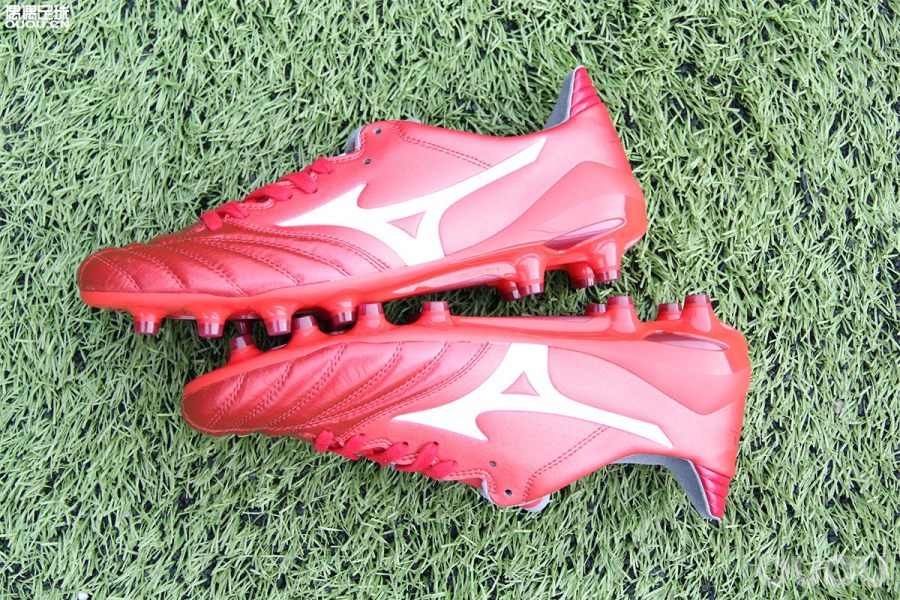 mds005足球鞋测评,moreliasala足球鞋