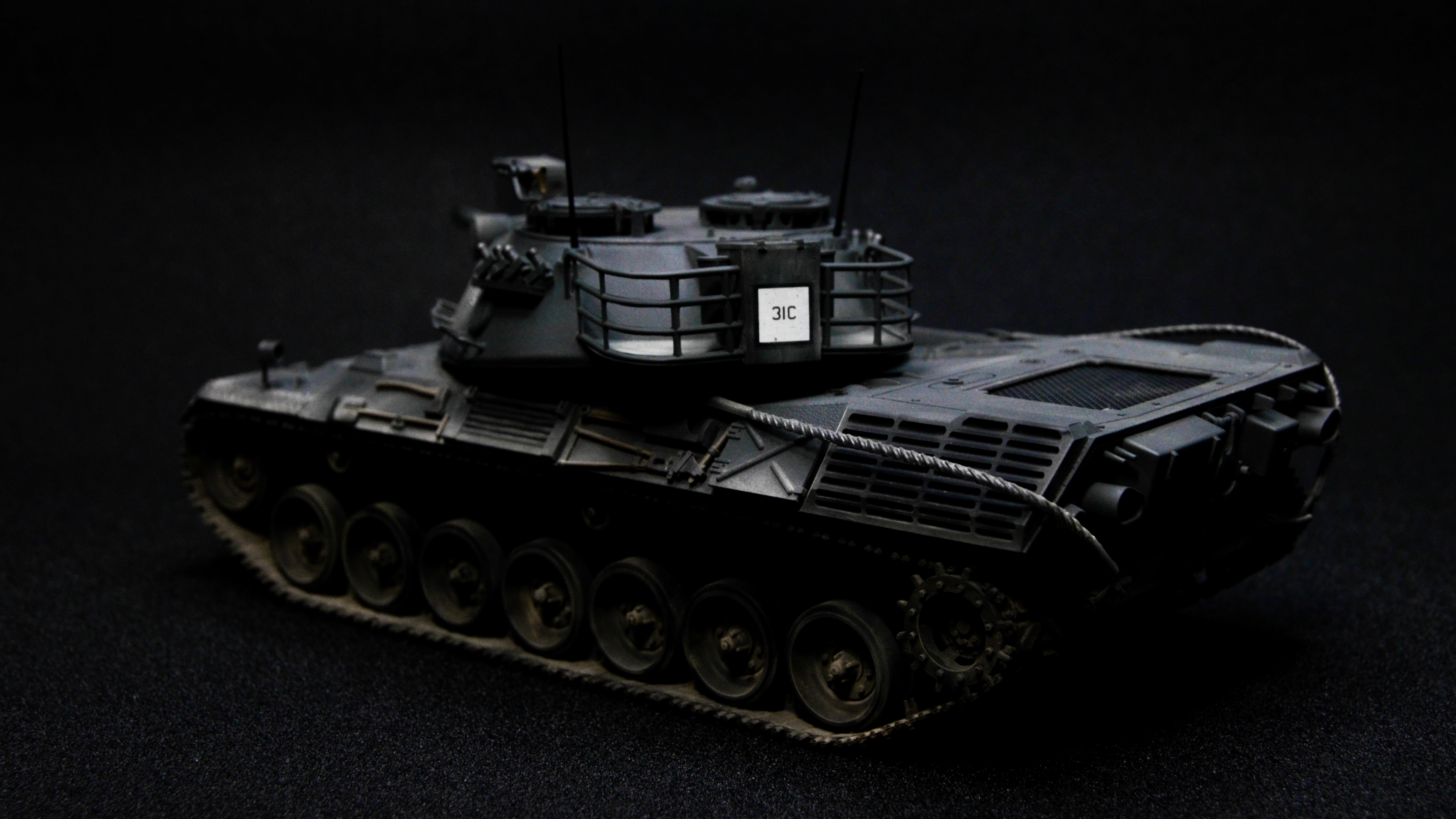 虎王式重型坦克模型制作,虎王坦克全内构模型制作视频