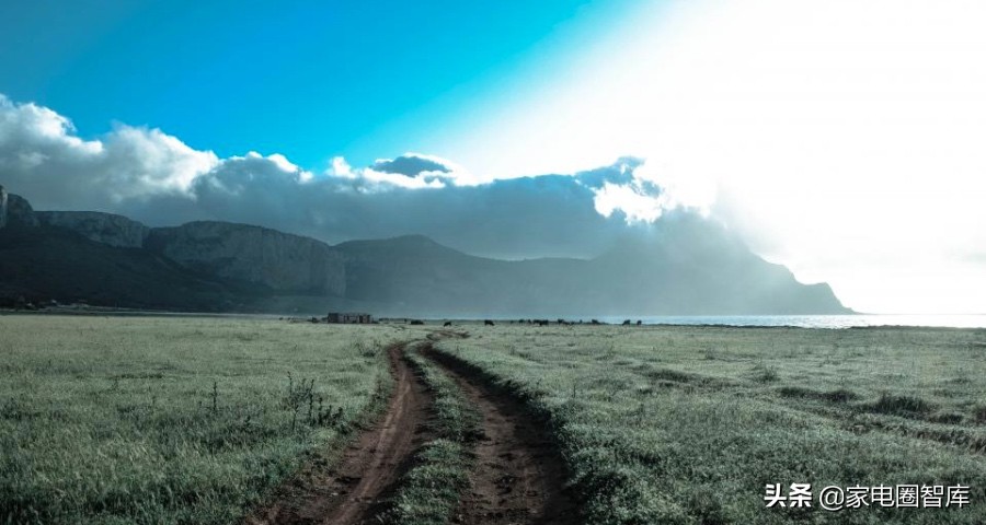 继海尔美的格力后，奥克斯惠而浦等家电企业开建自有零售渠道